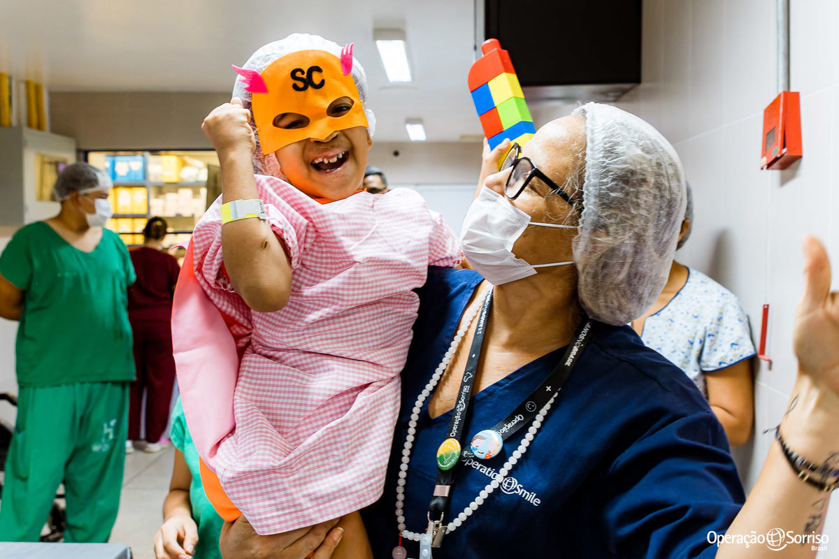 Operação Sorriso Brasil, MIssão Porto Velho, Operation Smile, Azul linhas aereas, Rondônia, Lábio leporino, fenda palatina, Johnson & Johnson, triagem, cirurgias, crianças, 