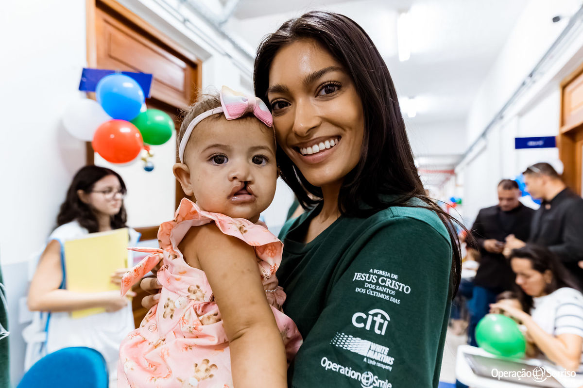 Operação Sorriso Brasil, MIssão Porto Velho, Operation Smile, Azul linhas aereas, Rondônia, Lábio leporino, fenda palatina, Johnson & Johnson, triagem, cirurgias, crianças, 