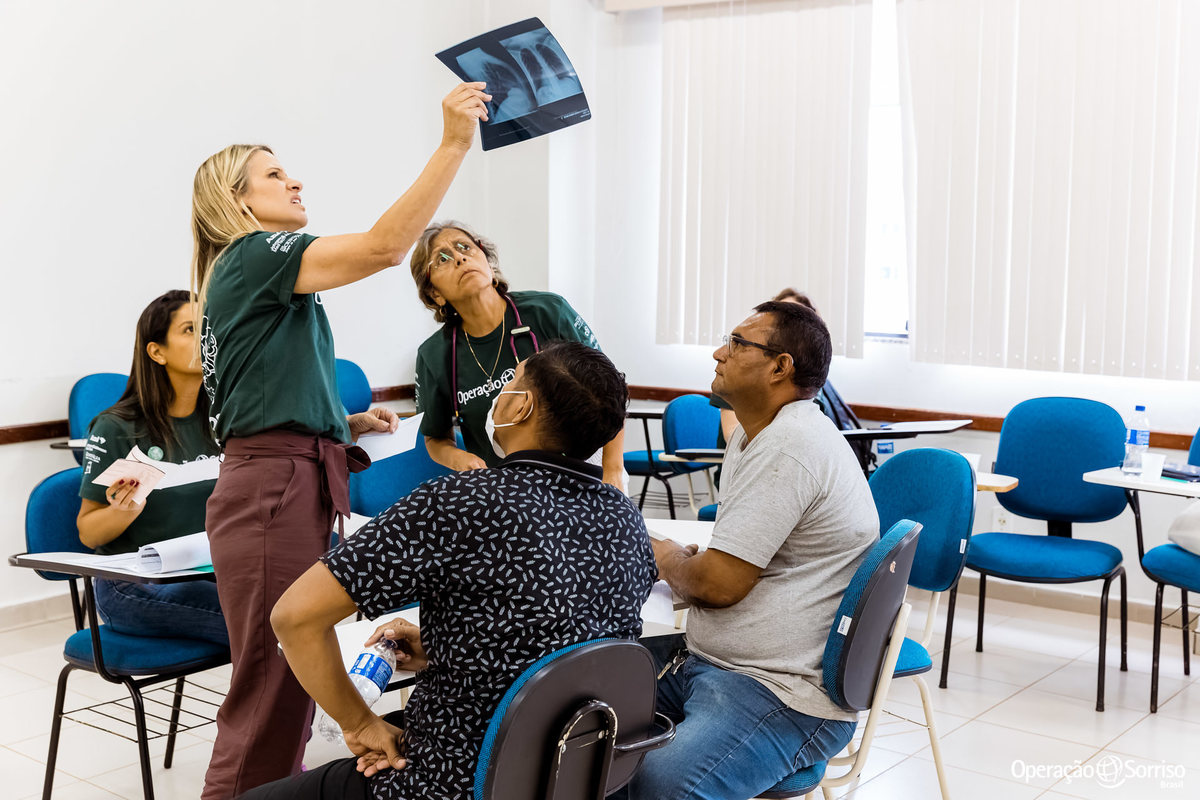 Operação Sorriso Brasil, MIssão Porto Velho, Operation Smile, Azul linhas aereas, Rondônia, Lábio leporino, fenda palatina, Johnson & Johnson, triagem, cirurgias, crianças, 
