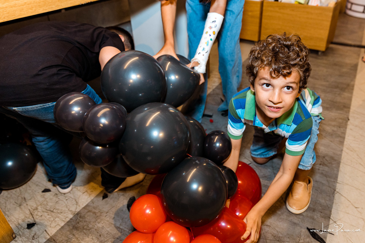 aniversario de 7 anos, tema youtube, infantil de menino, Festa com decoração, doces, brincadeiras, diversão, bolo, familia, fotografia de aniversario, fotografo infantil, fotografo em natal, festa n game station, Natal Shopping