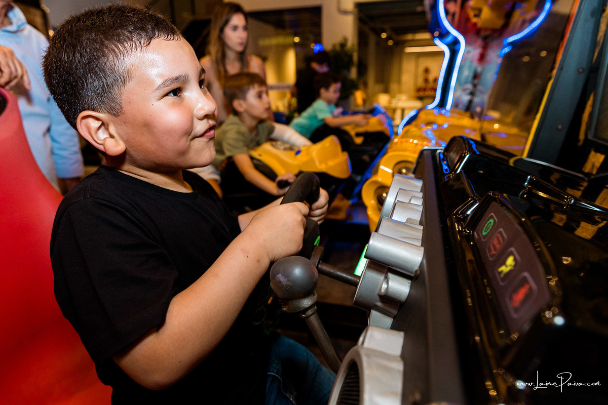 aniversario de 7 anos, tema youtube, infantil de menino, Festa com decoração, doces, brincadeiras, diversão, bolo, familia, fotografia de aniversario, fotografo infantil, fotografo em natal, festa n game station, Natal Shopping