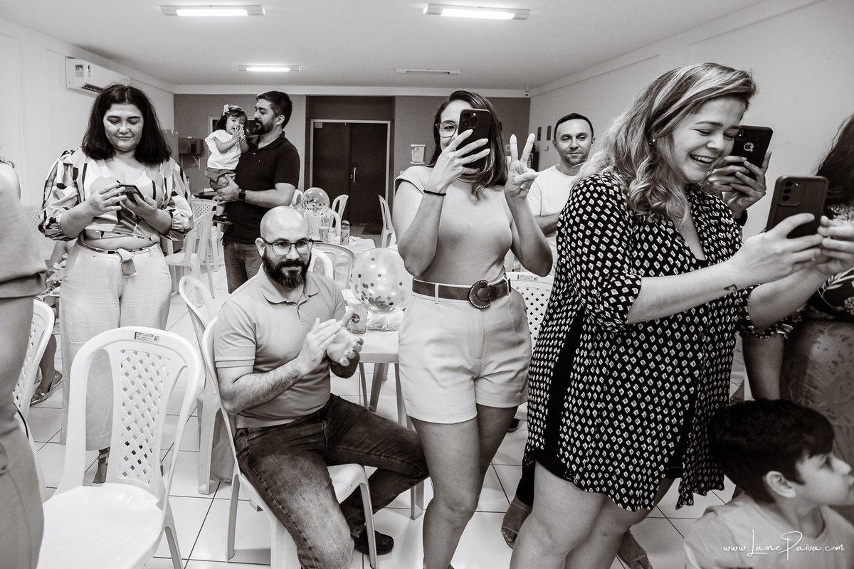 festa no condominio, festa de menina, aniversario de 3 anos, tema Frozen, infantil de menina, doces, brincadeiras, diversão, bolo, familia, fotografia de aniversario, fotografo infantil, fotografo em natal