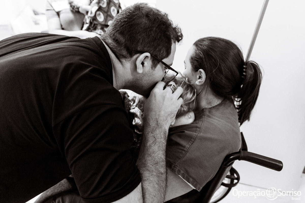 Operação Sorriso Brasil, Women in Medice,  MIssão Mossoró, Operation Smile, Azul linhas aereas, Hospital da Mulher,  Lábio leporino, fenda palatina, triagem, cirurgias, crianças, medicos, volutários, trabalho voluntário