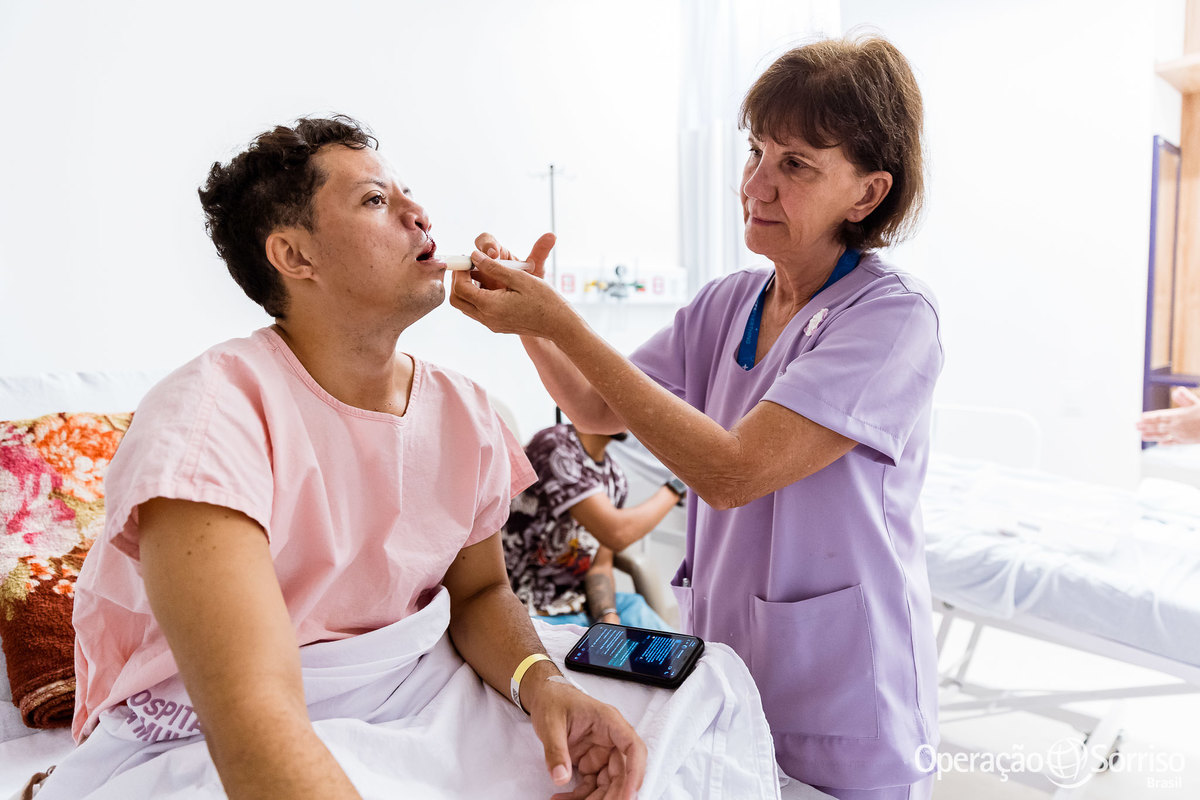 Operação Sorriso Brasil, Women in Medice,  MIssão Mossoró, Operation Smile, Azul linhas aereas, Hospital da Mulher,  Lábio leporino, fenda palatina, triagem, cirurgias, crianças, medicos, volutários, trabalho voluntário