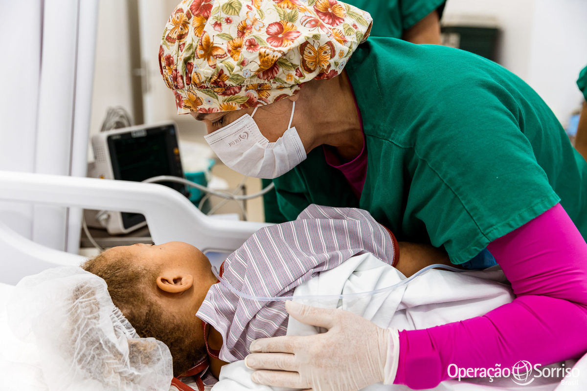 Operação Sorriso Brasil, Women in Medice,  MIssão Mossoró, Operation Smile, Azul linhas aereas, Hospital da Mulher,  Lábio leporino, fenda palatina, triagem, cirurgias, crianças, medicos, volutários, trabalho voluntário