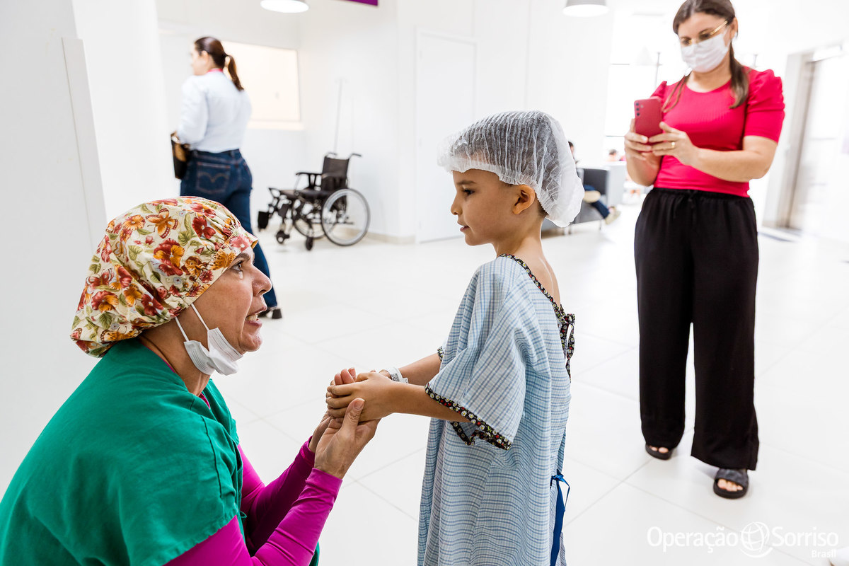 Operação Sorriso Brasil, Women in Medice,  MIssão Mossoró, Operation Smile, Azul linhas aereas, Hospital da Mulher,  Lábio leporino, fenda palatina, triagem, cirurgias, crianças, medicos, volutários, trabalho voluntário