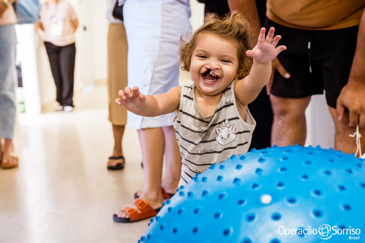 Operação Sorriso Brasil, Women in Medice,  MIssão Mossoró, Operation Smile, Azul linhas aereas, Hospital da Mulher,  Lábio leporino, fenda palatina, triagem, cirurgias, crianças, medicos, volutários, trabalho voluntário