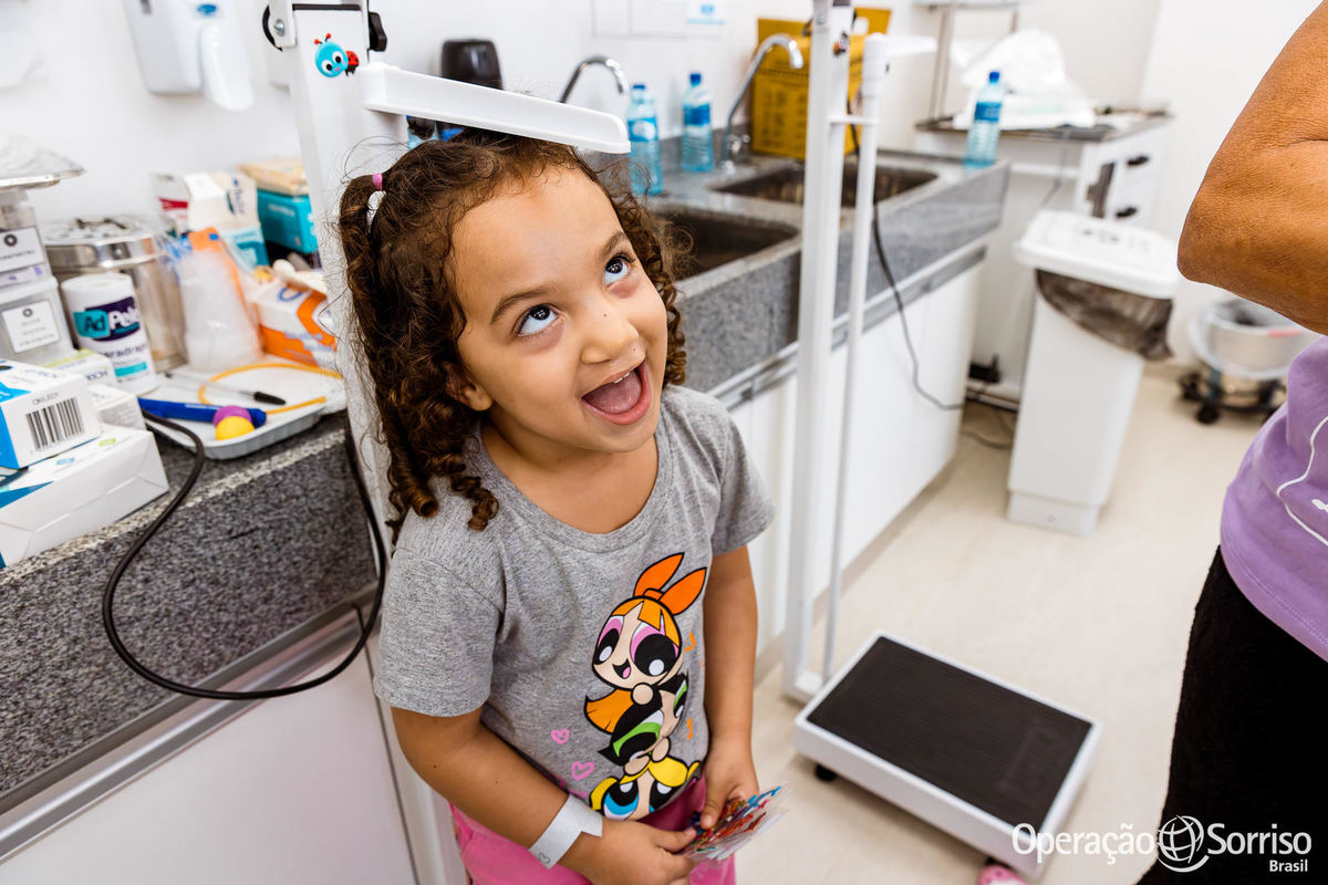 Operação Sorriso Brasil, Women in Medice,  MIssão Mossoró, Operation Smile, Azul linhas aereas, Hospital da Mulher,  Lábio leporino, fenda palatina, triagem, cirurgias, crianças, medicos, volutários, trabalho voluntário