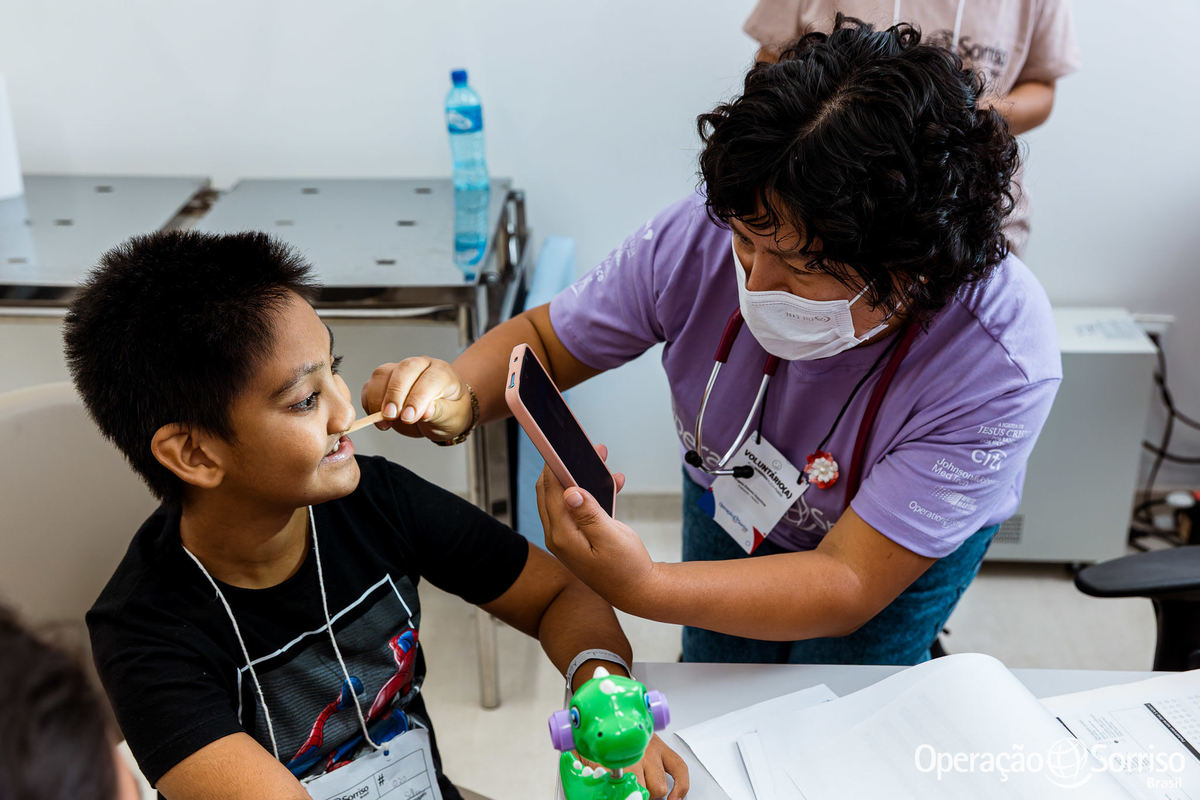 Operação Sorriso Brasil, Women in Medice,  MIssão Mossoró, Operation Smile, Azul linhas aereas, Hospital da Mulher,  Lábio leporino, fenda palatina, triagem, cirurgias, crianças, medicos, volutários, trabalho voluntário