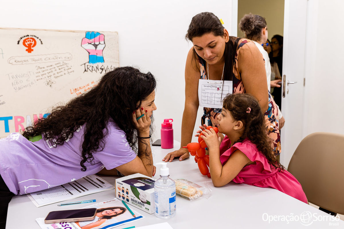 Operação Sorriso Brasil, Women in Medice,  MIssão Mossoró, Operation Smile, Azul linhas aereas, Hospital da Mulher,  Lábio leporino, fenda palatina, triagem, cirurgias, crianças, medicos, volutários, trabalho voluntário
