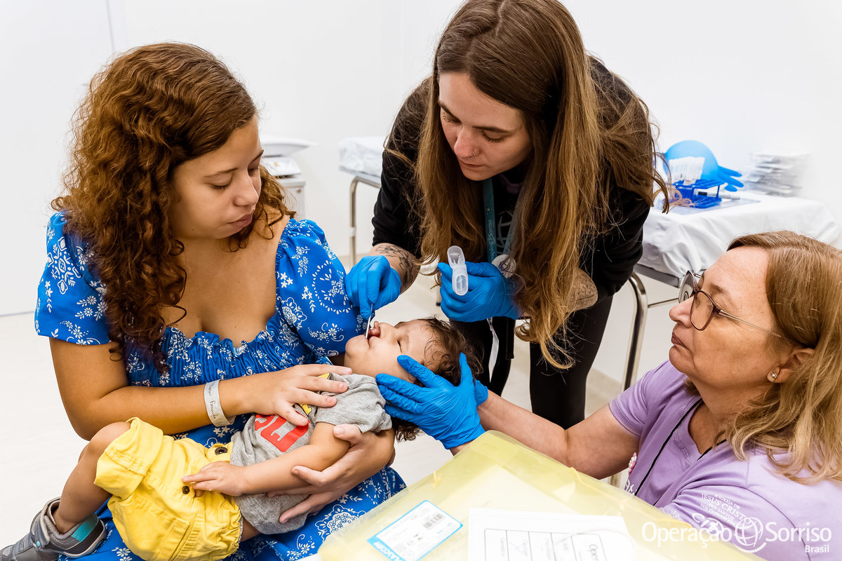 Operação Sorriso Brasil, Women in Medice,  MIssão Mossoró, Operation Smile, Azul linhas aereas, Hospital da Mulher,  Lábio leporino, fenda palatina, triagem, cirurgias, crianças, medicos, volutários, trabalho voluntário