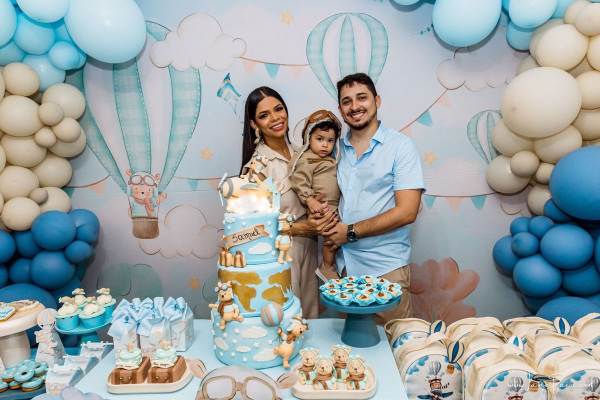 festa no condominio, festa de menino, aniversario de 1 ano, tema Ursinho Aviador, infantil de menino, doces, brincadeiras, diversão, bolo, familia, fotografia de aniversario, fotografo infantil, fotografo em natal