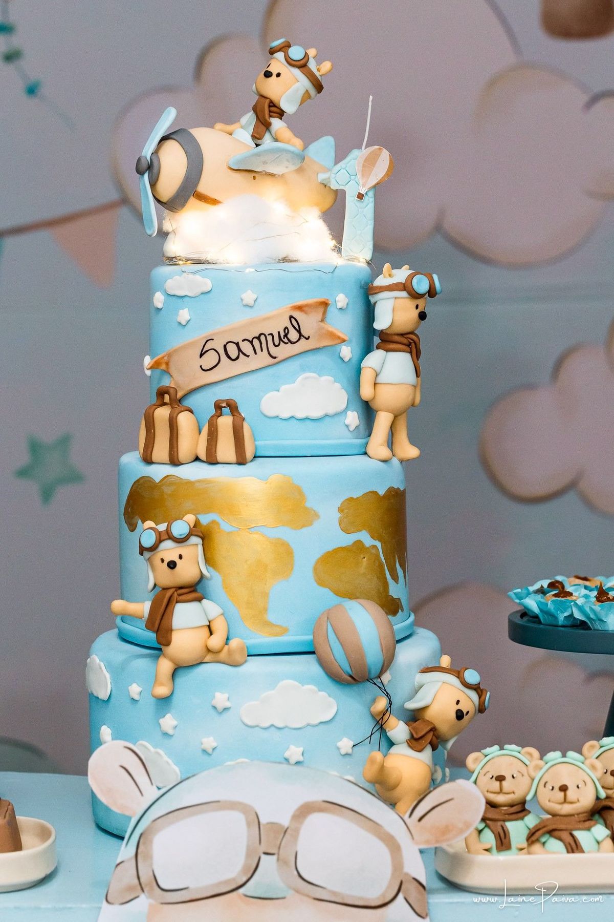 festa no condominio, festa de menino, aniversario de 1 ano, tema Ursinho Aviador, infantil de menino, doces, brincadeiras, diversão, bolo, familia, fotografia de aniversario, fotografo infantil, fotografo em natal