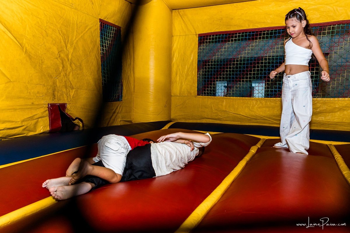 festa no condominio, festa de menino, aniversario de 1 ano, tema Ursinho Aviador, infantil de menino, doces, brincadeiras, diversão, bolo, familia, fotografia de aniversario, fotografo infantil, fotografo em natal