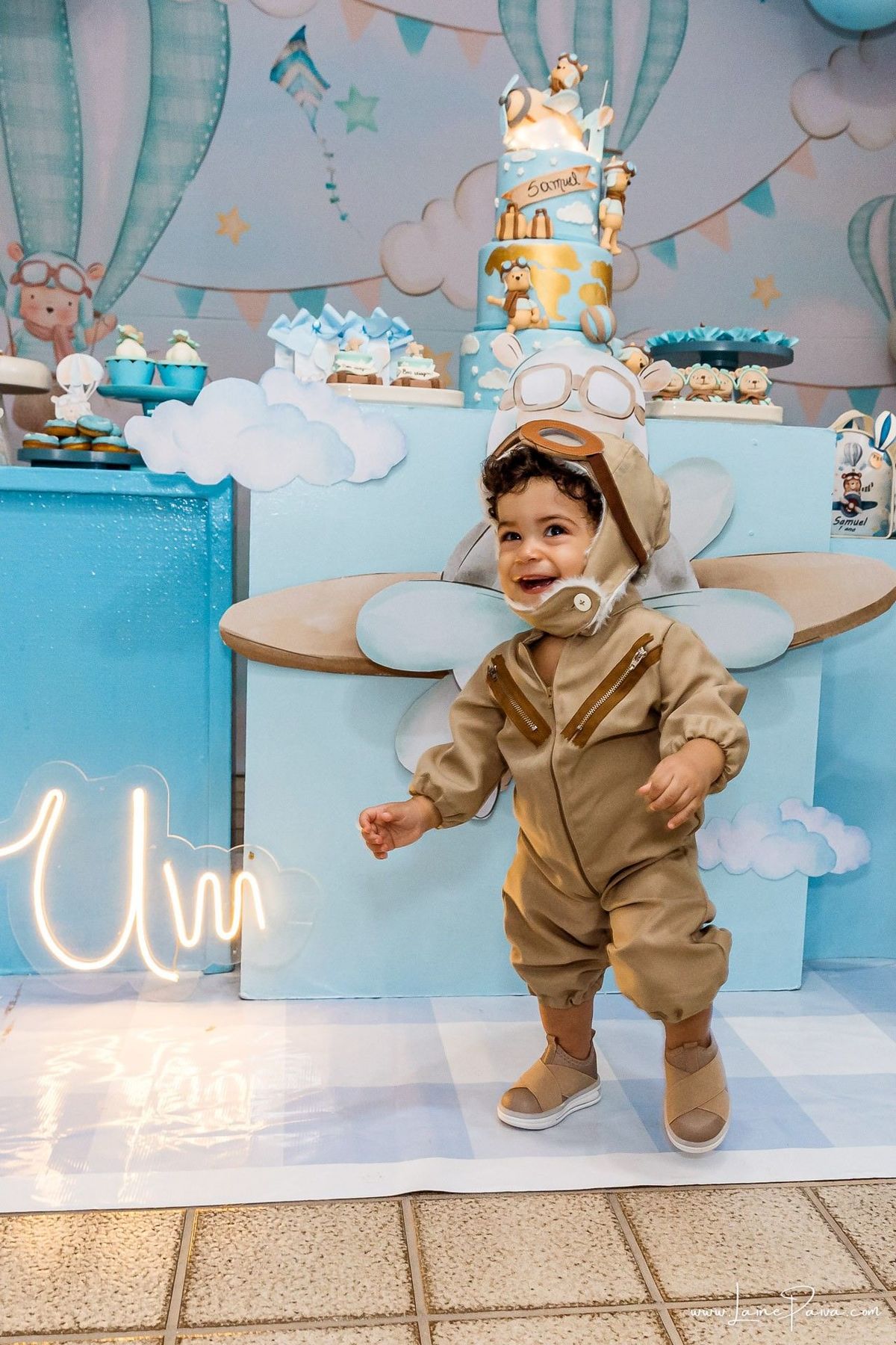 festa no condominio, festa de menino, aniversario de 1 ano, tema Ursinho Aviador, infantil de menino, doces, brincadeiras, diversão, bolo, familia, fotografia de aniversario, fotografo infantil, fotografo em natal