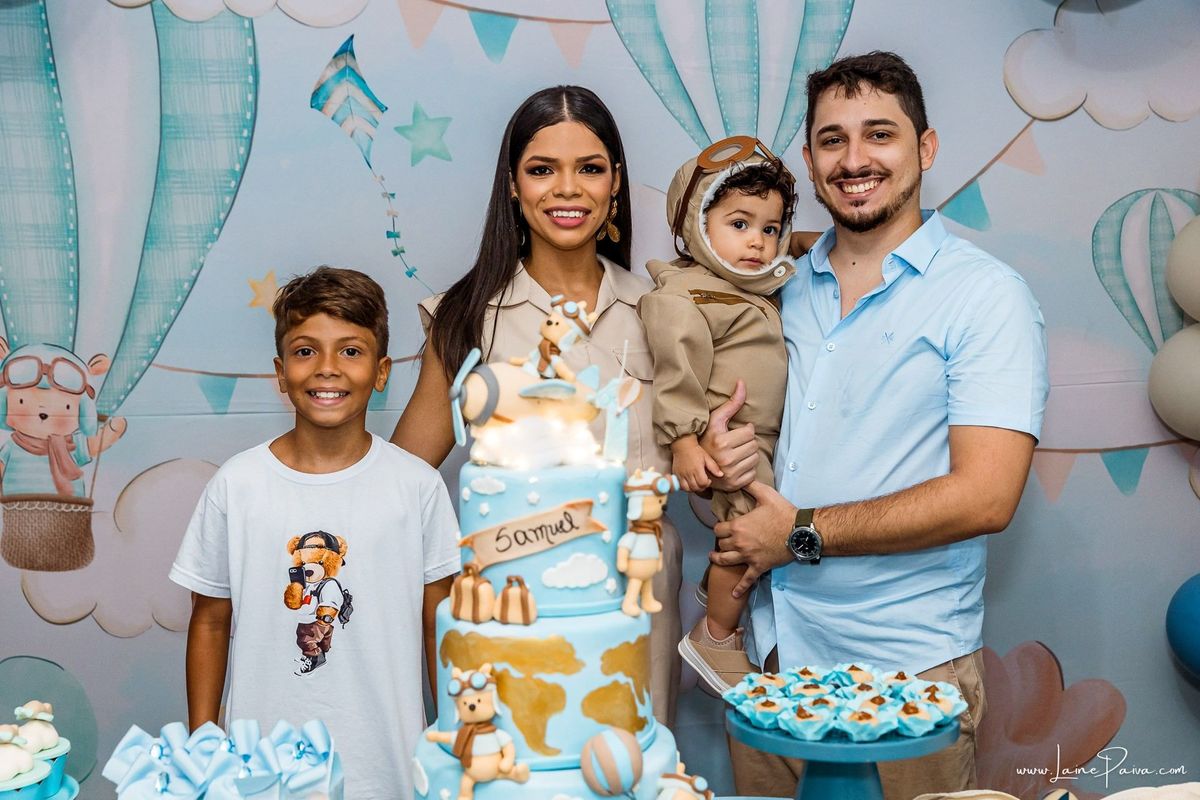 festa no condominio, festa de menino, aniversario de 1 ano, tema Ursinho Aviador, infantil de menino, doces, brincadeiras, diversão, bolo, familia, fotografia de aniversario, fotografo infantil, fotografo em natal