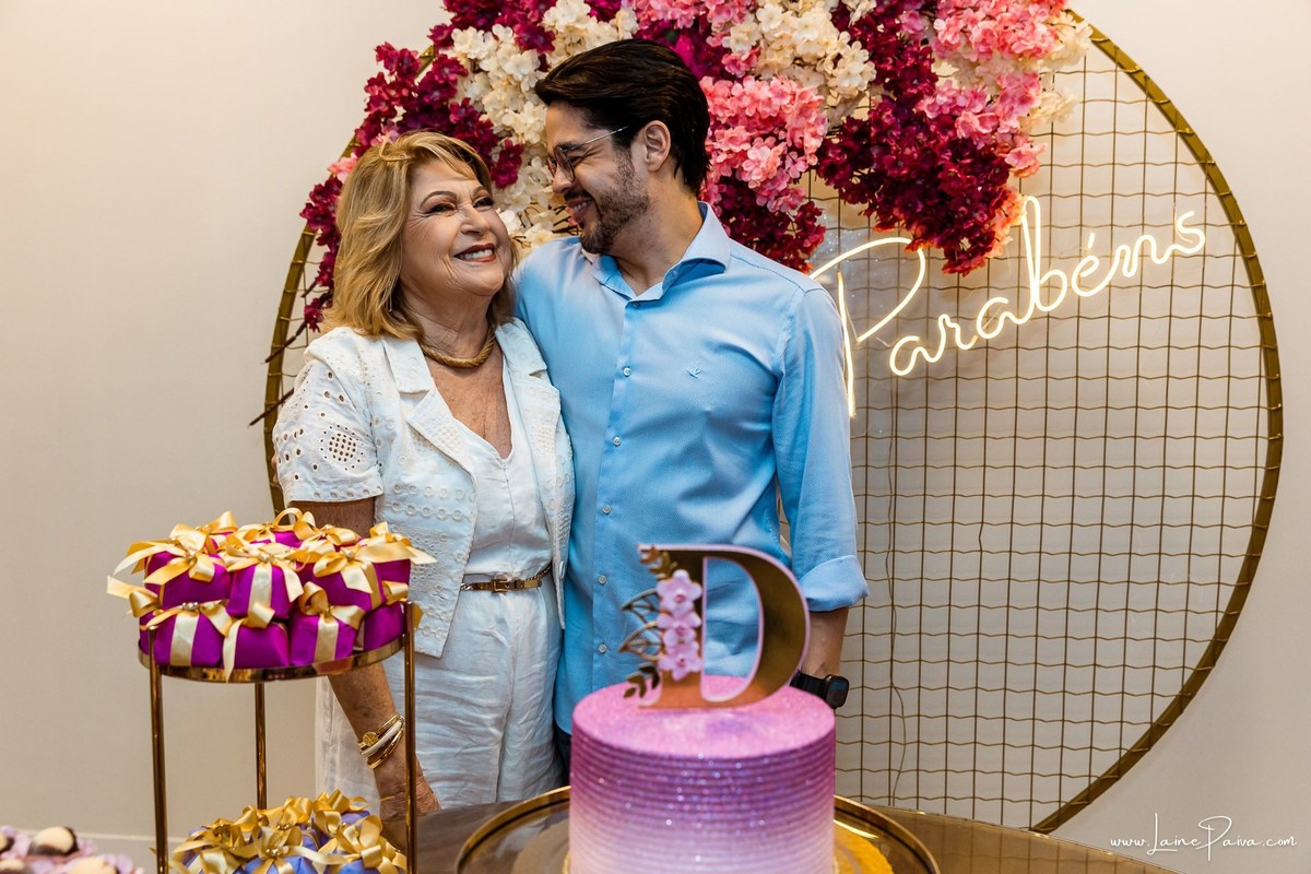 aniversario de adulto - 70 anos - bosque dos passaros - festa - bolo -  familia - fotografia de aniversario - amigos - fotografo em natal - festa no condominio - Evento - Festa simples - diversão - decoração 