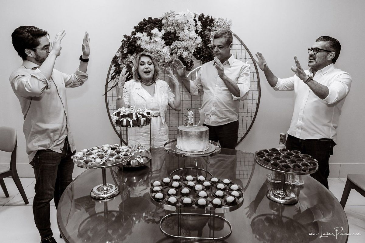 aniversario de adulto - 70 anos - bosque dos passaros - festa - bolo -  familia - fotografia de aniversario - amigos - fotografo em natal - festa no condominio - Evento - Festa simples - diversão - decoração 