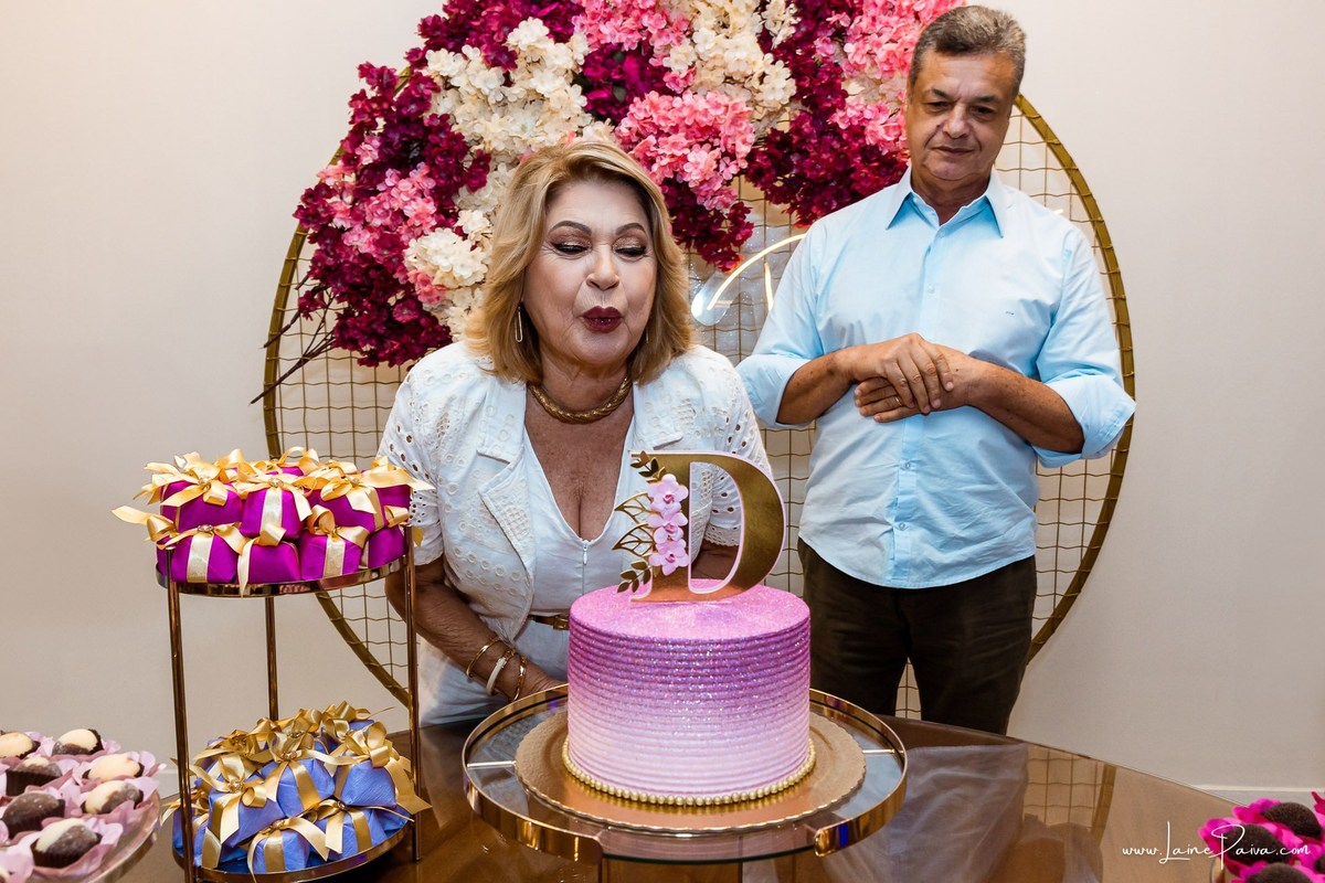 aniversario de adulto - 70 anos - bosque dos passaros - festa - bolo -  familia - fotografia de aniversario - amigos - fotografo em natal - festa no condominio - Evento - Festa simples - diversão - decoração 