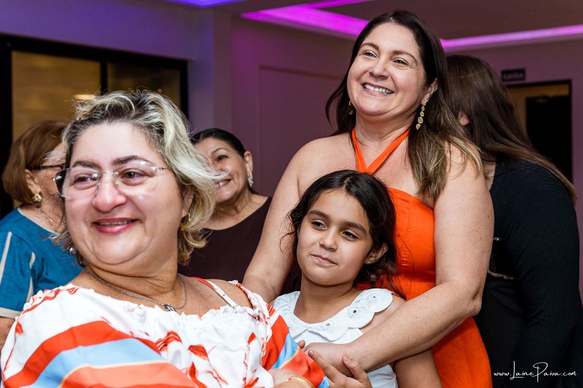 aniversario de adulto - 70 anos - bosque dos passaros - festa - bolo -  familia - fotografia de aniversario - amigos - fotografo em natal - festa no condominio - Evento - Festa simples - diversão - decoração 