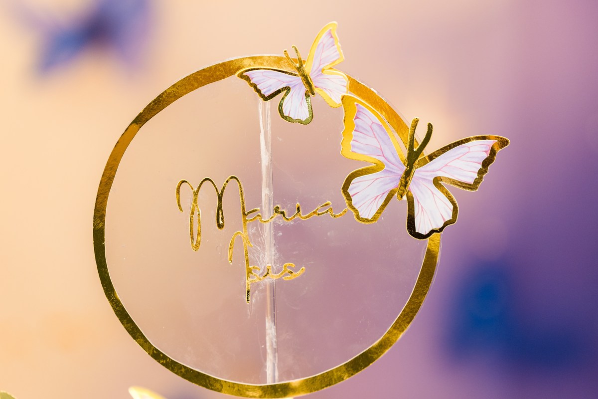 Festa de 10 anos de Maria Isis na Game Station do North Shopping, com tema borboleta, cheia de brincadeiras, diversão para as crianças e muito carinho de familiares e amigos. Fotografia de aniversario infantil em natal rn. Festa infantil de menina com bol