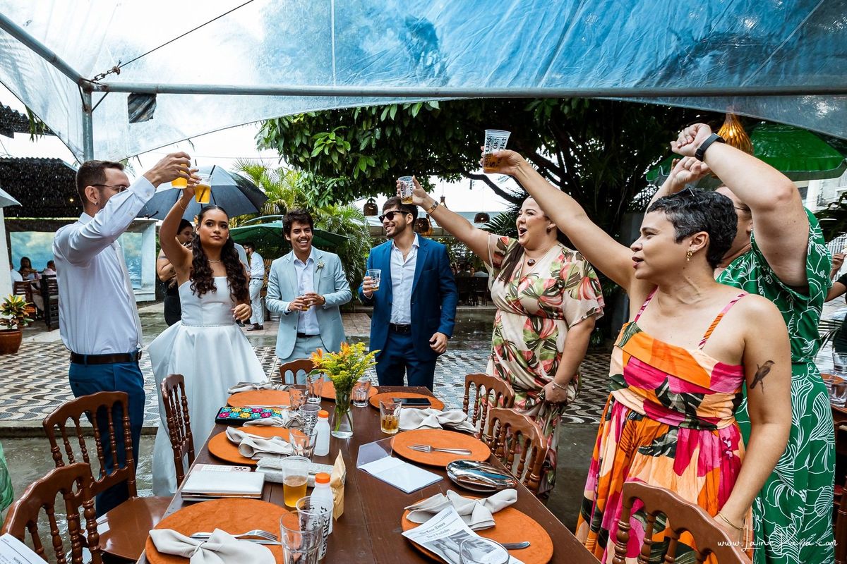 casamento religioso de casal na igreja São Camilo de Lelis e recepção no Camarão do Tuca em Natal, fotos para casamento em natal, fim de tarde com por do sol, amor, fotografia de casamento, fotógrafo de casamento, casal, wedding, fotografo em natal,