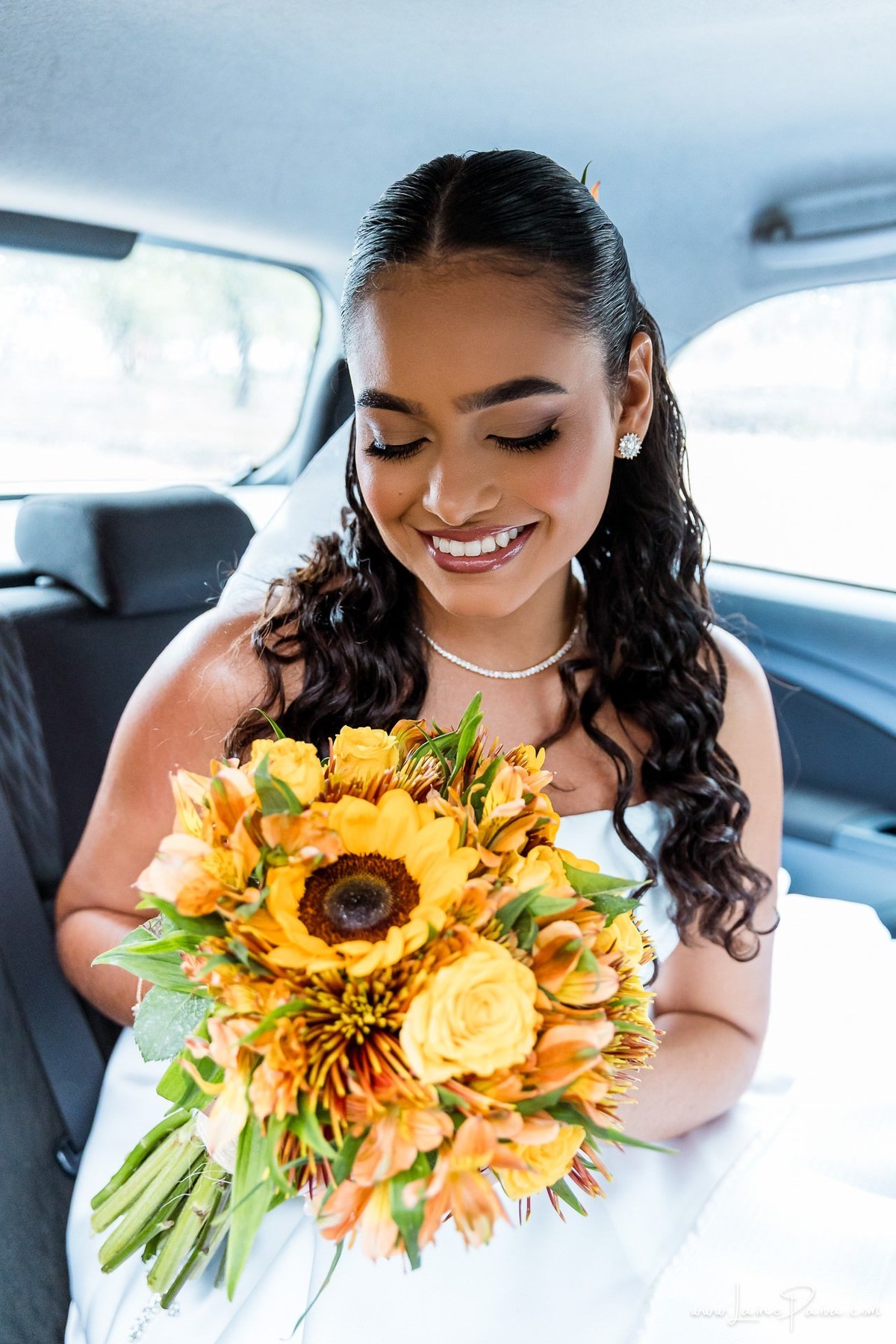 casamento religioso de casal na igreja São Camilo de Lelis e recepção no Camarão do Tuca em Natal, fotos para casamento em natal, fim de tarde com por do sol, amor, fotografia de casamento, fotógrafo de casamento, casal, wedding, fotografo em natal,