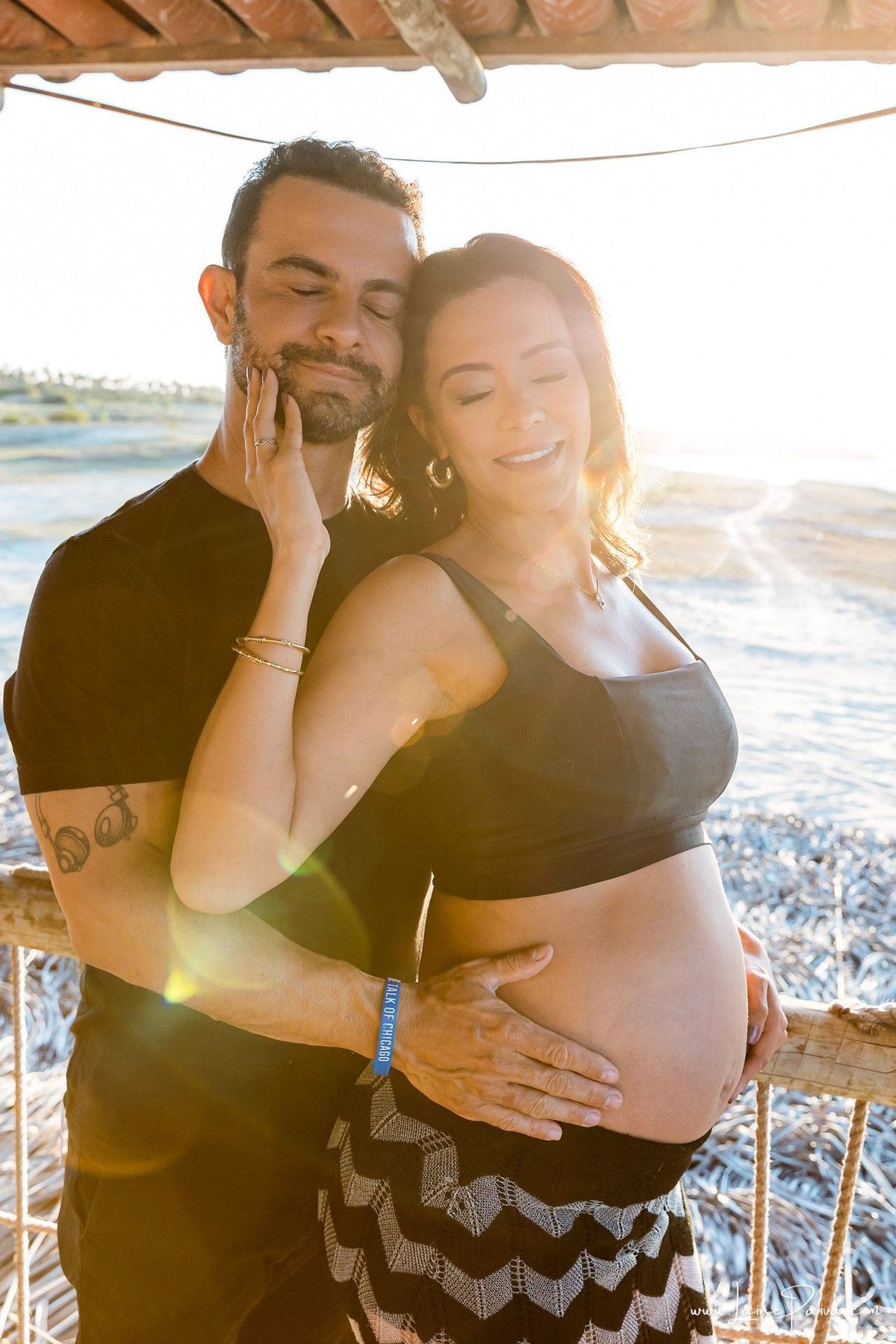 ensaio gravida, na praia, gestante, praia de São Miguel do Gostoso, natal, rn, gravidez, foto gestante, fotografia de gravida, fotografo de gravidas, fotografia gravidez, Ensaio externo, grávida linda, fotografia de familia, gestante, maternidade