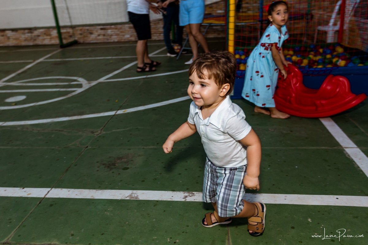 fotografia de Aniversario infantil, festa de 2 anos de Marcos e 4 anos de Marcelo no Condomínio Almerio de Paiva em Tirol em Natal, com tema Patati Patata, brincadeiras, diversão para as crianças e muito carinho de familiares e amigos.