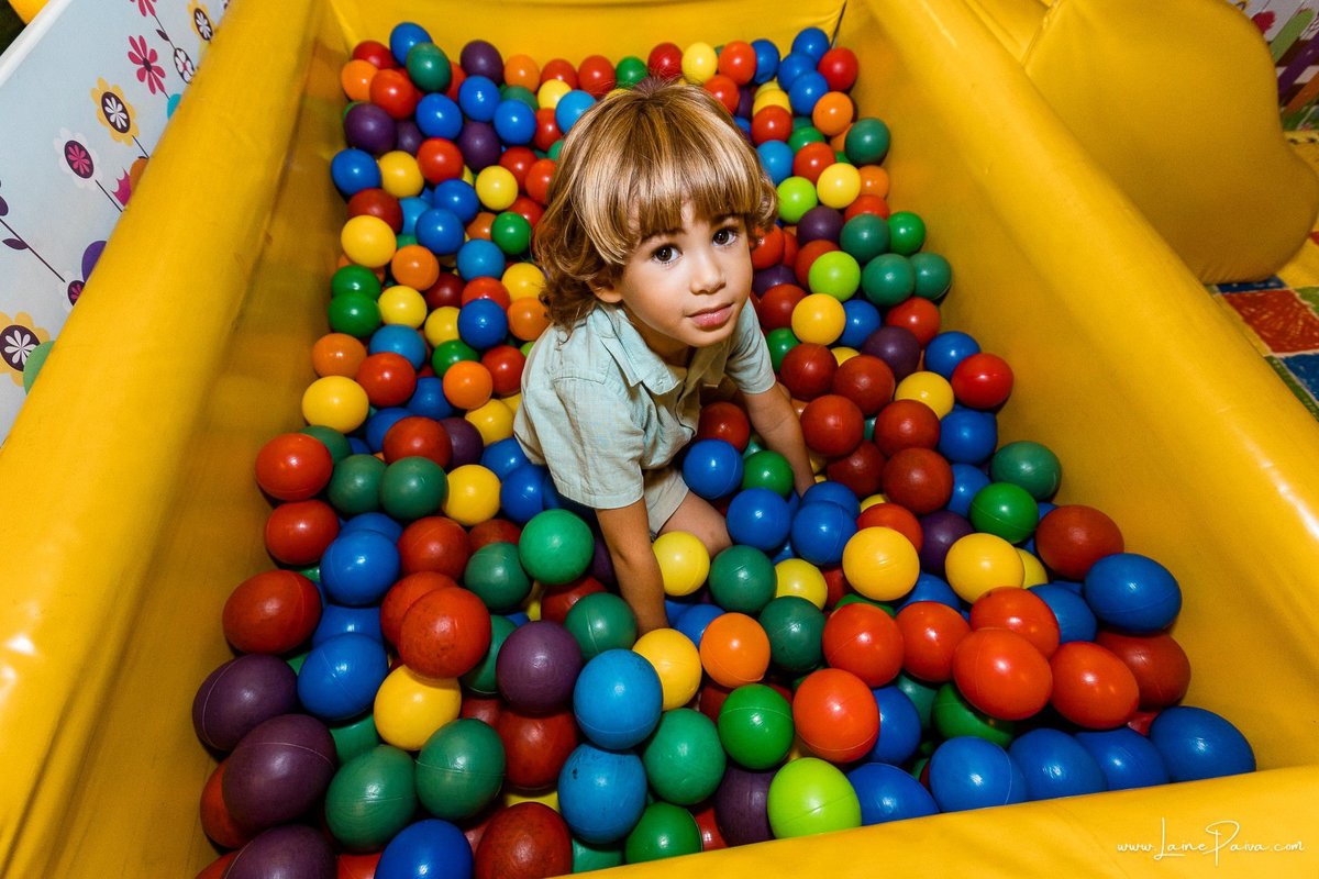 fotografia de Aniversario infantil, festa de 4 anos de Heitor no Brinkids no Natal Shopping, com tema Octonautas, brincadeiras, diversão para as crianças e muito carinho de familiares e amigos.