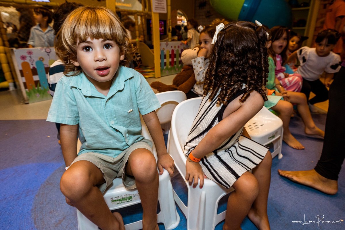 fotografia de Aniversario infantil, festa de 4 anos de Heitor no Brinkids no Natal Shopping, com tema Octonautas, brincadeiras, diversão para as crianças e muito carinho de familiares e amigos.