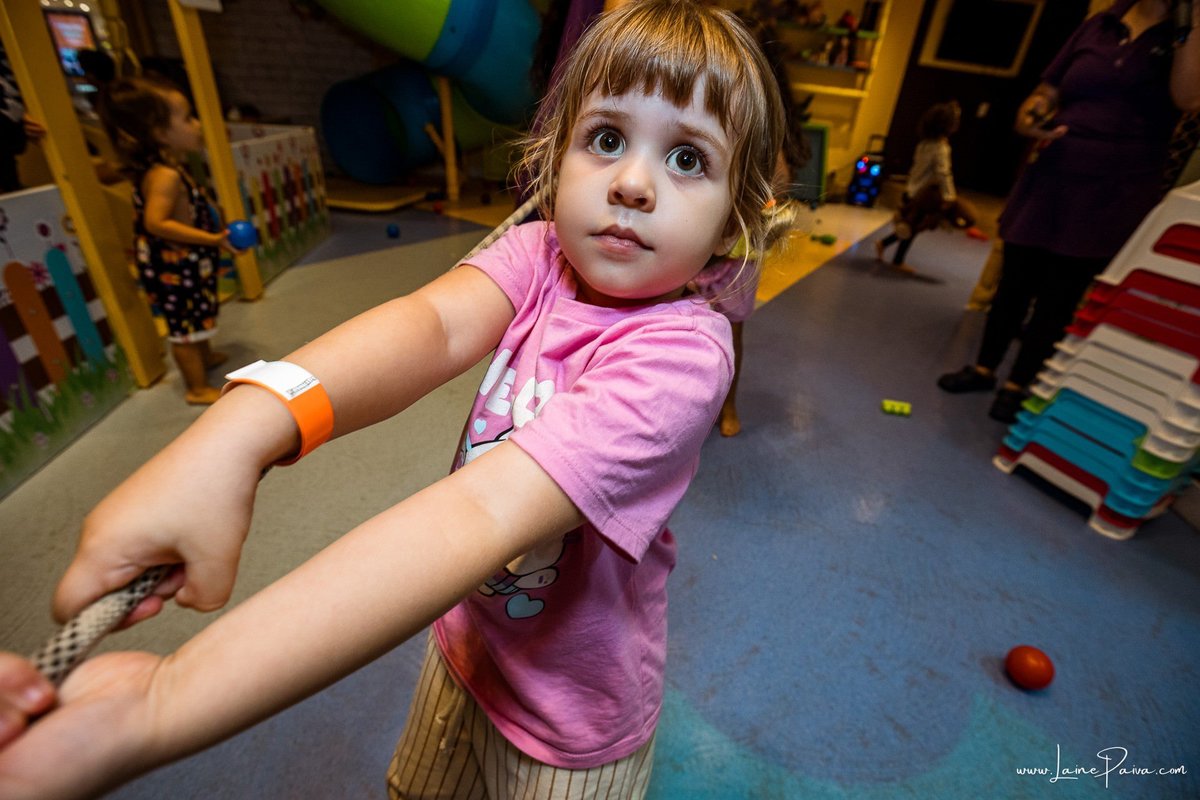 fotografia de Aniversario infantil, festa de 4 anos de Heitor no Brinkids no Natal Shopping, com tema Octonautas, brincadeiras, diversão para as crianças e muito carinho de familiares e amigos.
