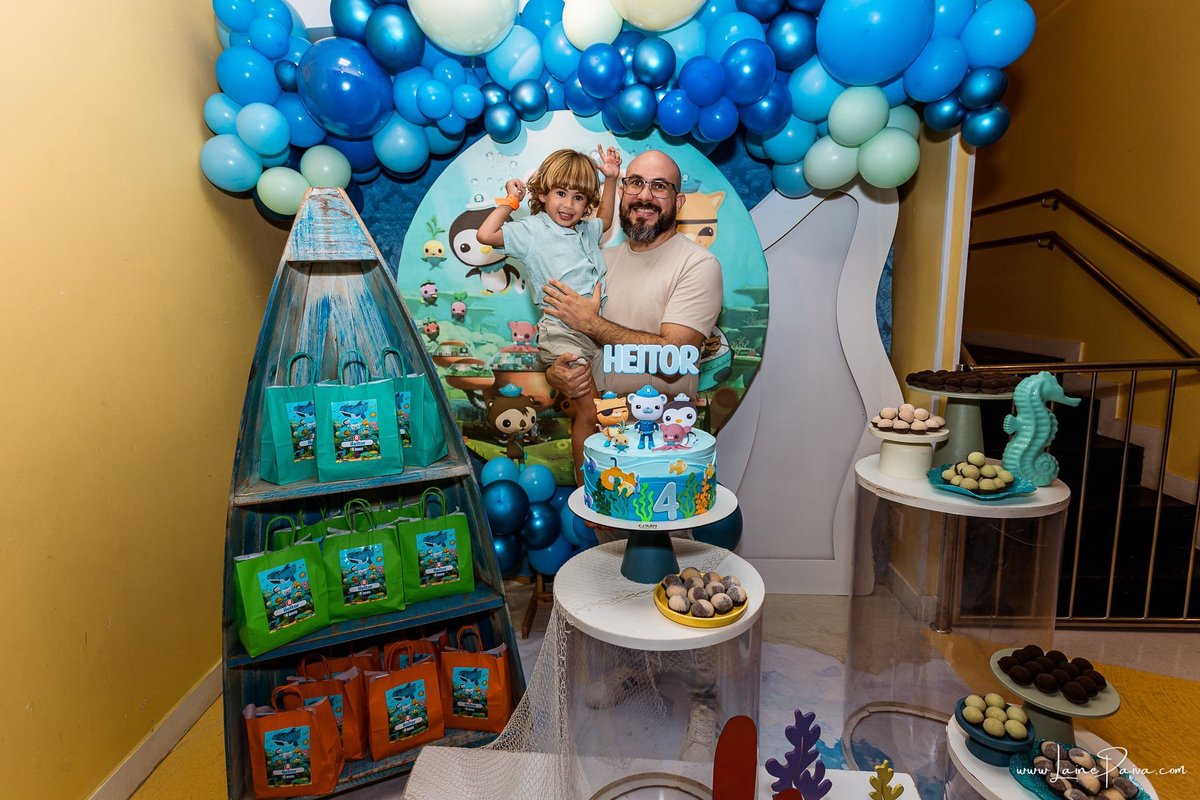 fotografia de Aniversario infantil, festa de 4 anos de Heitor no Brinkids no Natal Shopping, com tema Octonautas, brincadeiras, diversão para as crianças e muito carinho de familiares e amigos.