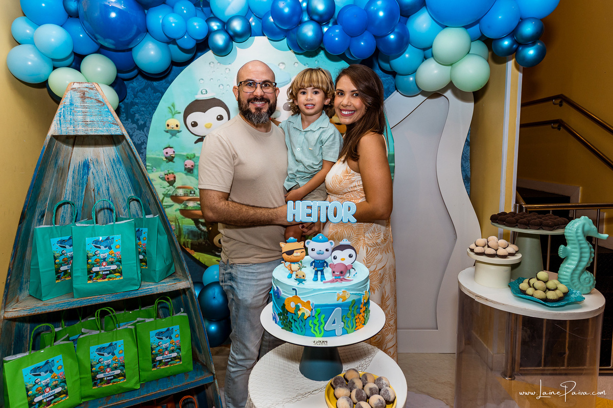 fotografia de Aniversario infantil, festa de 4 anos de Heitor no Brinkids no Natal Shopping, com tema Octonautas, brincadeiras, diversão para as crianças e muito carinho de familiares e amigos.