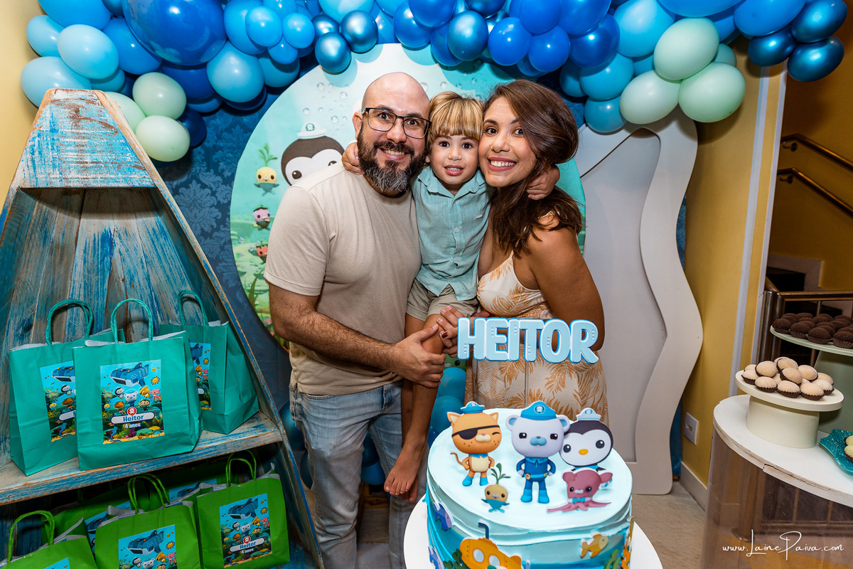 fotografia de Aniversario infantil, festa de 4 anos de Heitor no Brinkids no Natal Shopping, com tema Octonautas, brincadeiras, diversão para as crianças e muito carinho de familiares e amigos.