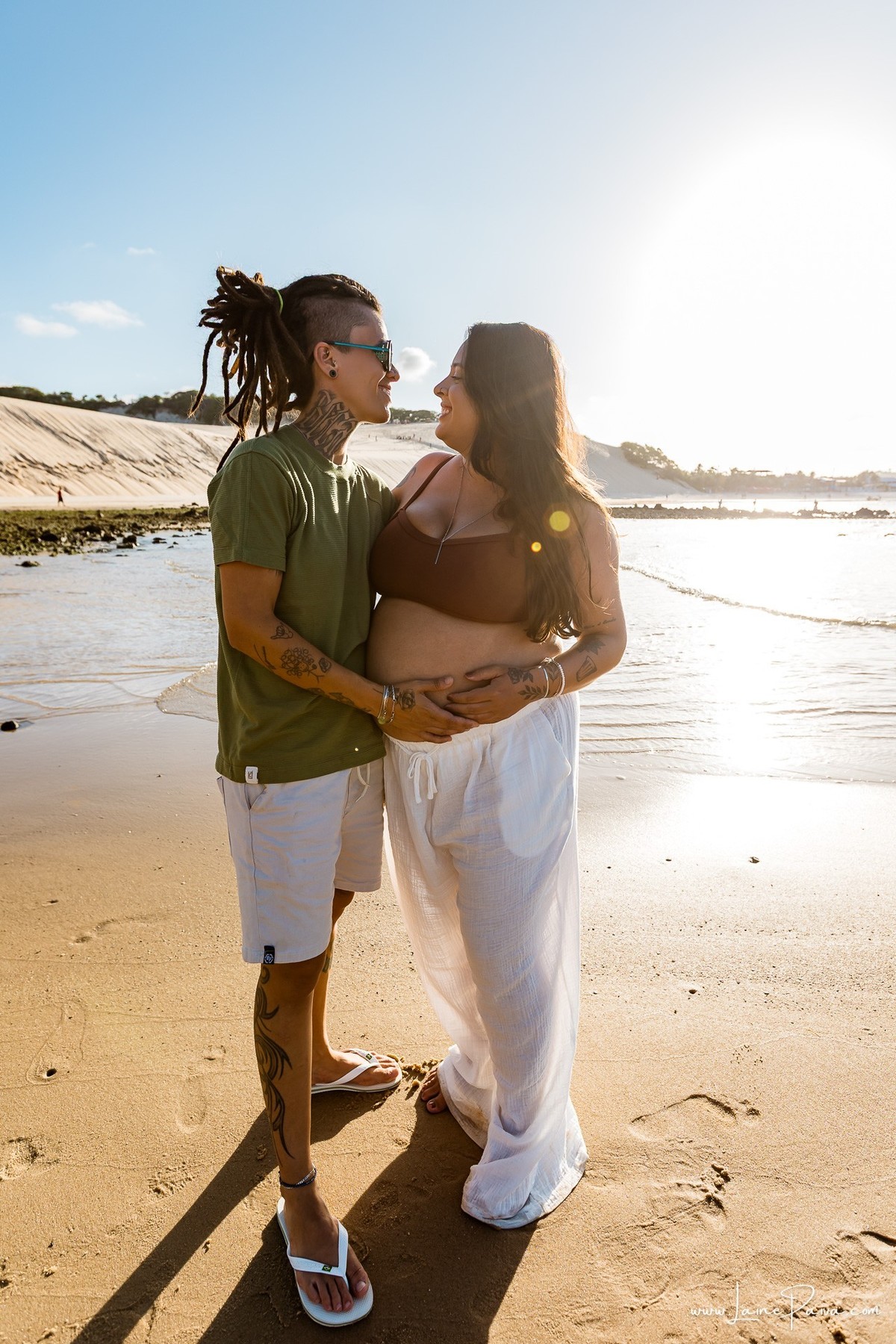 ensaio gravida, na praia, gestante, praia genipabu, natal, rn, gravidez, foto gestante, fotografia de gravida, fotografo de gravidas, fotografia gravidez, Ensaio externo, homoafetivo, fotografia de familia, gestante, maternidade, jenipabu