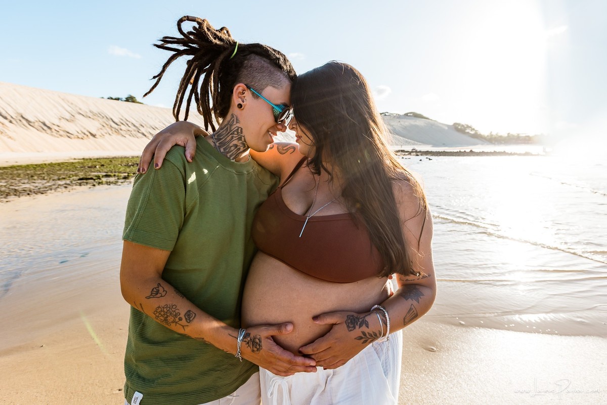 ensaio gravida, na praia, gestante, praia genipabu, natal, rn, gravidez, foto gestante, fotografia de gravida, fotografo de gravidas, fotografia gravidez, Ensaio externo, homoafetivo, fotografia de familia, gestante, maternidade, jenipabu