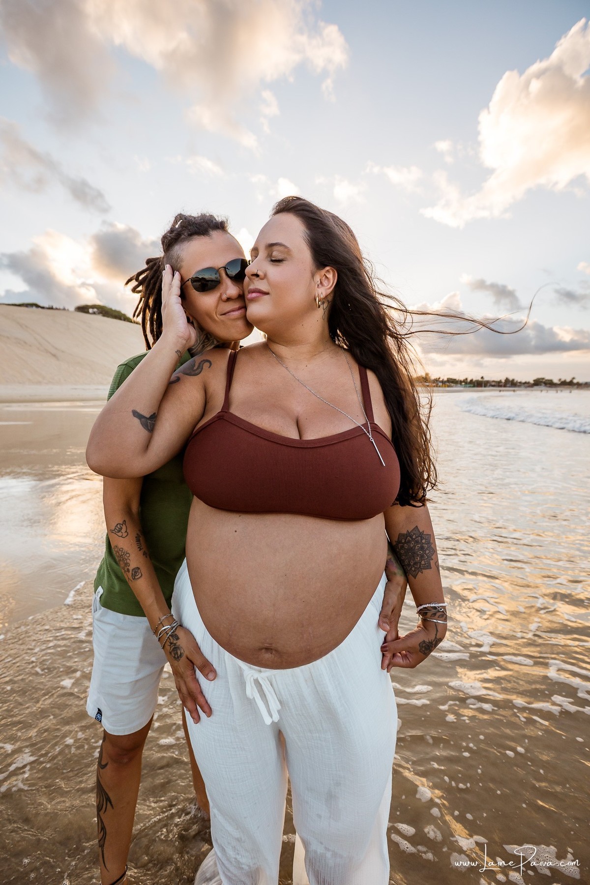ensaio gravida, na praia, gestante, praia genipabu, natal, rn, gravidez, foto gestante, fotografia de gravida, fotografo de gravidas, fotografia gravidez, Ensaio externo, homoafetivo, fotografia de familia, gestante, maternidade, jenipabu