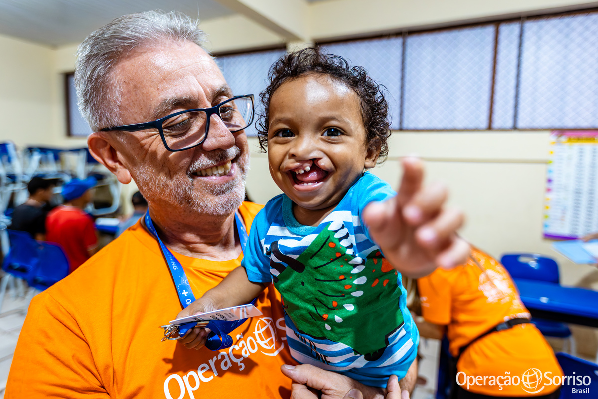 Operação Sorriso Brasil, MIssão Santarém, Pará, Operation Smile, Azul linhas aéreas, Hospital Regional do Baixo Amazonas,  Lábio leporino, fenda palatina, cirurgias, crianças, medicos, voluntários, trabalho voluntário, voluntariado, fissura lábiopalatina