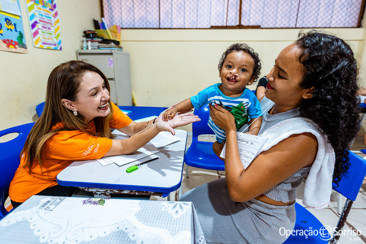Operação Sorriso Brasil, MIssão Santarém, Pará, Operation Smile, Azul linhas aéreas, Hospital Regional do Baixo Amazonas,  Lábio leporino, fenda palatina, cirurgias, crianças, medicos, voluntários, trabalho voluntário, voluntariado, fissura lábiopalatina