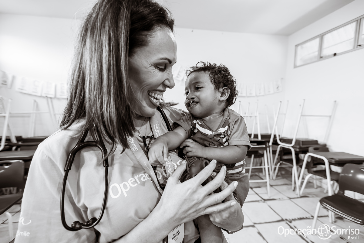 Operação Sorriso Brasil, MIssão Santarém, Pará, Operation Smile, Azul linhas aéreas, Hospital Regional do Baixo Amazonas,  Lábio leporino, fenda palatina, cirurgias, crianças, medicos, voluntários, trabalho voluntário, voluntariado, fissura lábiopalatina