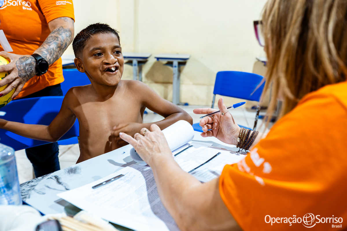Operação Sorriso Brasil, MIssão Santarém, Pará, Operation Smile, Azul linhas aéreas, Hospital Regional do Baixo Amazonas,  Lábio leporino, fenda palatina, cirurgias, crianças, medicos, voluntários, trabalho voluntário, voluntariado, fissura lábiopalatina