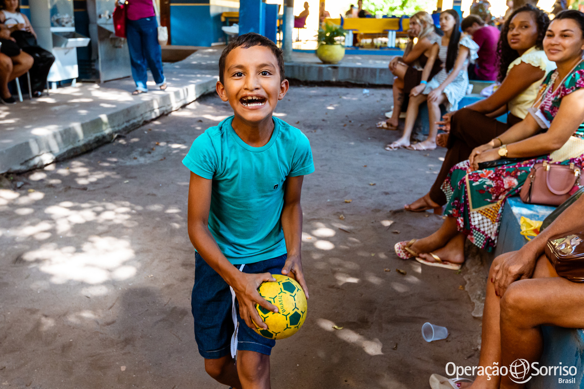 Operação Sorriso Brasil, MIssão Santarém, Pará, Operation Smile, Azul linhas aéreas, Hospital Regional do Baixo Amazonas,  Lábio leporino, fenda palatina, cirurgias, crianças, medicos, voluntários, trabalho voluntário, voluntariado, fissura lábiopalatina