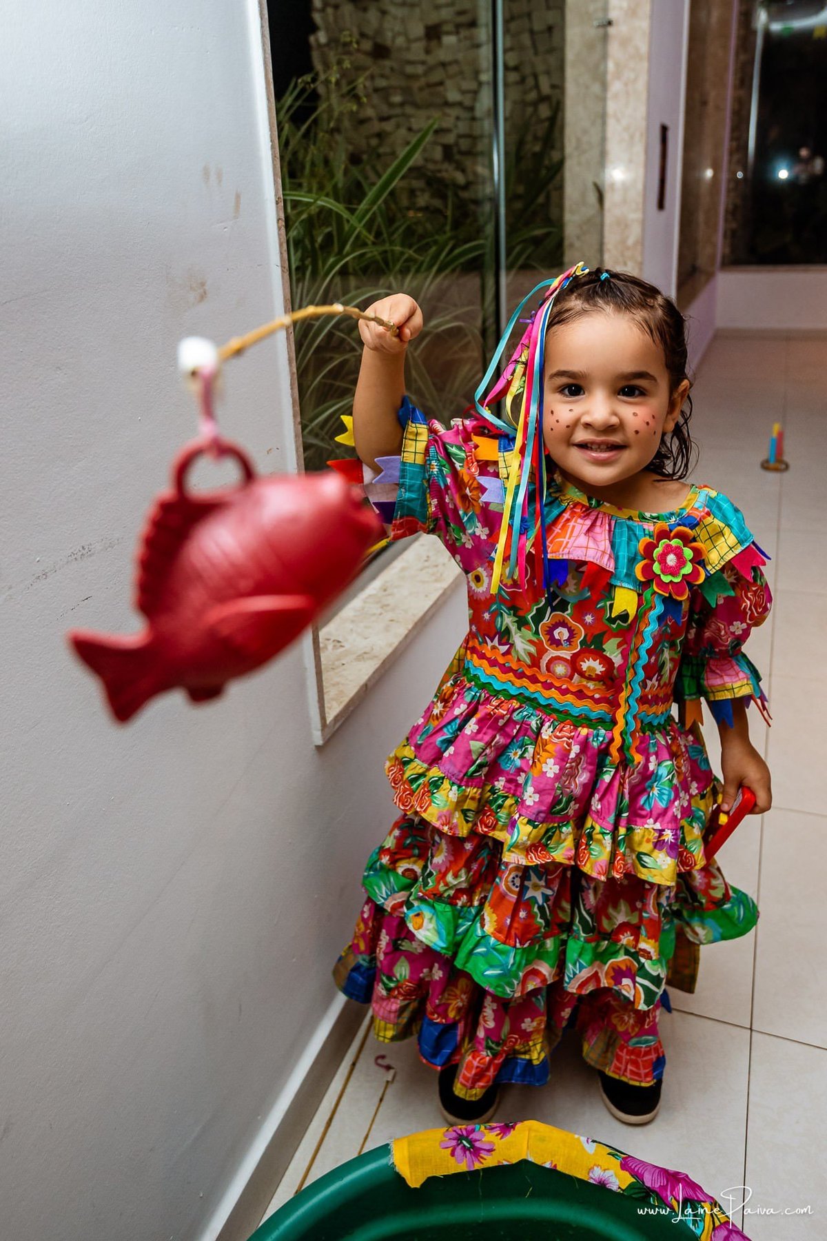 fotografia de Aniversario adulto, festa de 70 anos de Marcelo no condominio Buena Vista em Parnamirim, com tema de festa junina, São João com trio de sanfoneiro, homenagem e muito carinho de familiares e amigos. 