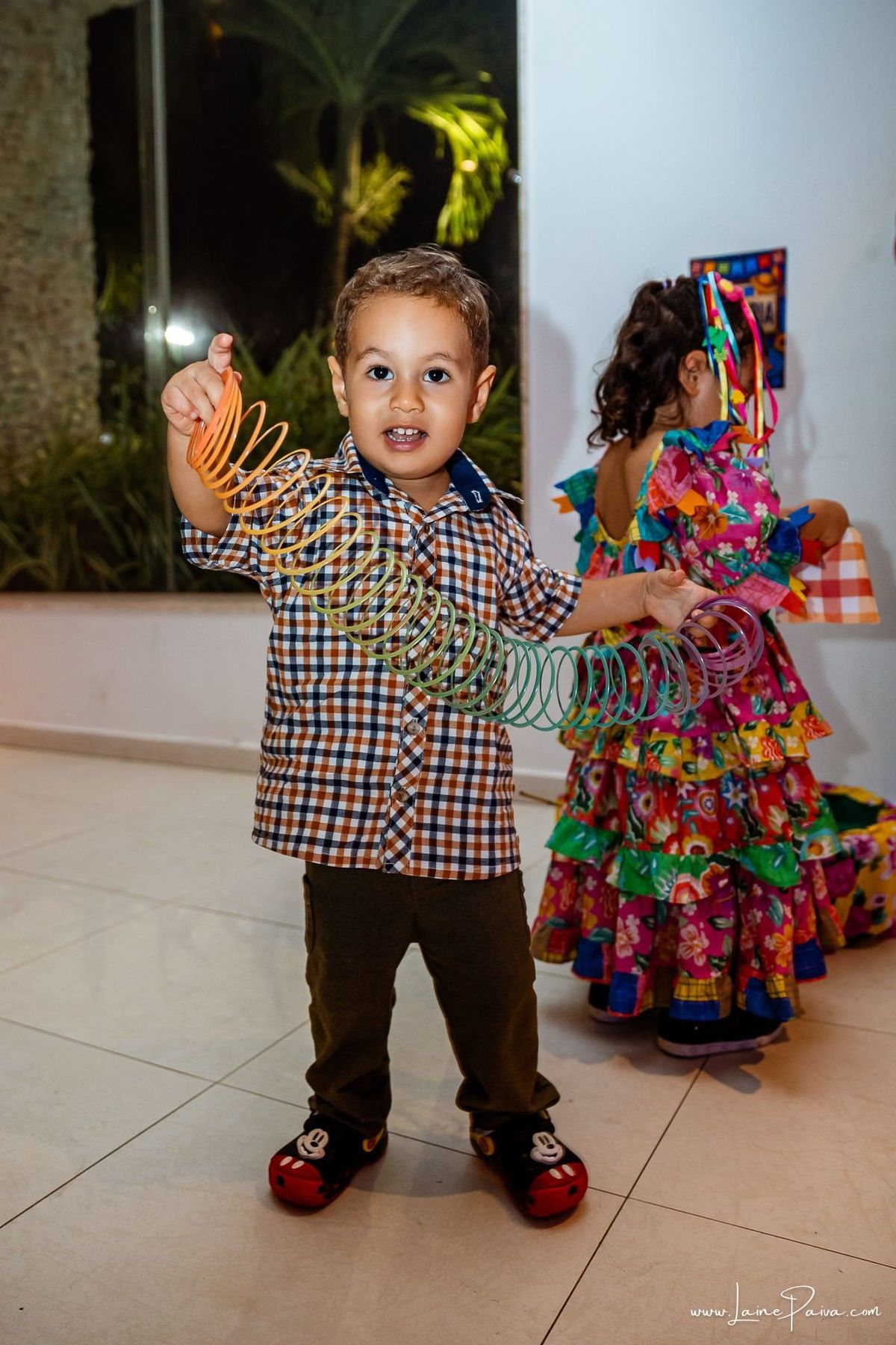 fotografia de Aniversario adulto, festa de 70 anos de Marcelo no condominio Buena Vista em Parnamirim, com tema de festa junina, São João com trio de sanfoneiro, homenagem e muito carinho de familiares e amigos. 