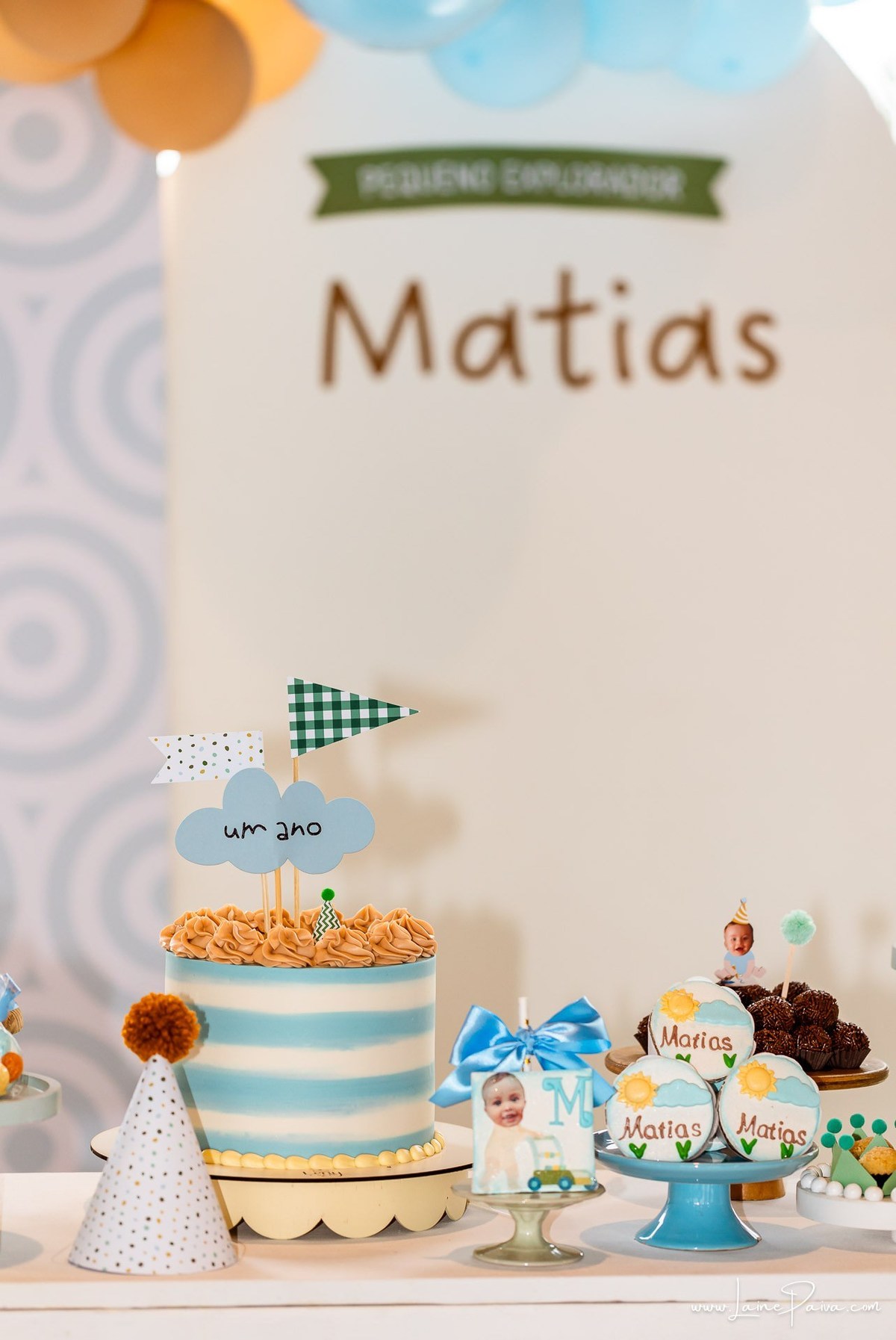 fotografia de Aniversario infantil, festa de 1 ano de Matias no Condomínio Green Club em Parnamirim, com tema minhas aventuras, brincadeiras, música com Tio Fernando, diversão para as crianças e muito carinho de familiares e amigos.