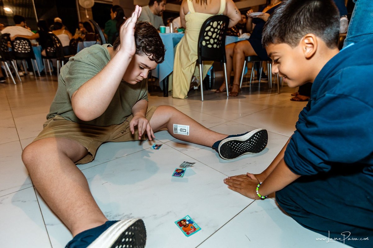 fotografia de Aniversario infantil, festa de 1 ano de Matias no Condomínio Green Club em Parnamirim, com tema minhas aventuras, brincadeiras, música com Tio Fernando, diversão para as crianças e muito carinho de familiares e amigos.