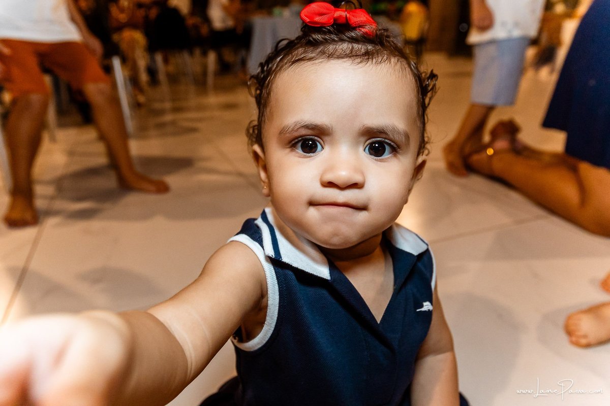 fotografia de Aniversario infantil, festa de 1 ano de Matias no Condomínio Green Club em Parnamirim, com tema minhas aventuras, brincadeiras, música com Tio Fernando, diversão para as crianças e muito carinho de familiares e amigos.