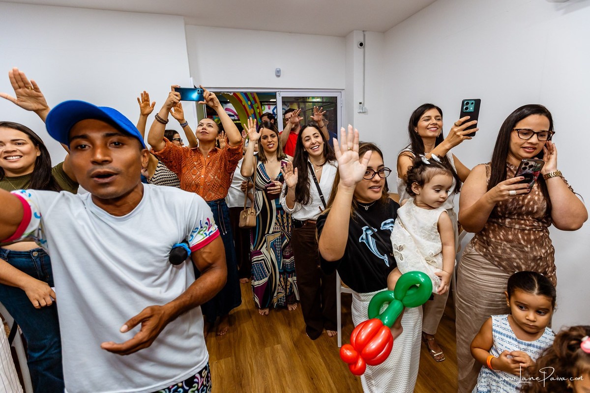 fotografia de Aniversario infantil, festa de 4 anos de Bernardo no Viva Park de Ponta Negra em Natal, com tema Sonic, brincadeiras, piscina de bolinhas, cama elásticas, diversão para as crianças e muito carinho de familiares e amigos, fotografo infantil