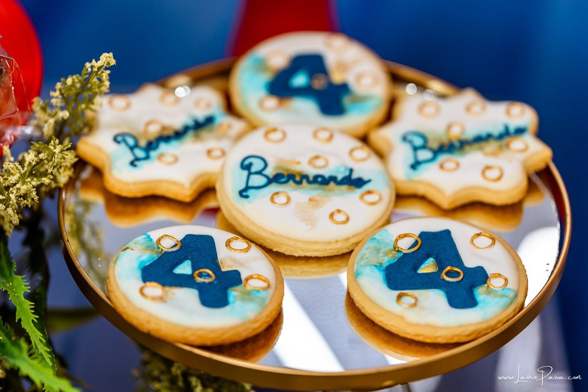 fotografia de Aniversario infantil, festa de 4 anos de Bernardo no Viva Park de Ponta Negra em Natal, com tema Sonic, brincadeiras, piscina de bolinhas, cama elásticas, diversão para as crianças e muito carinho de familiares e amigos, fotografo infantil